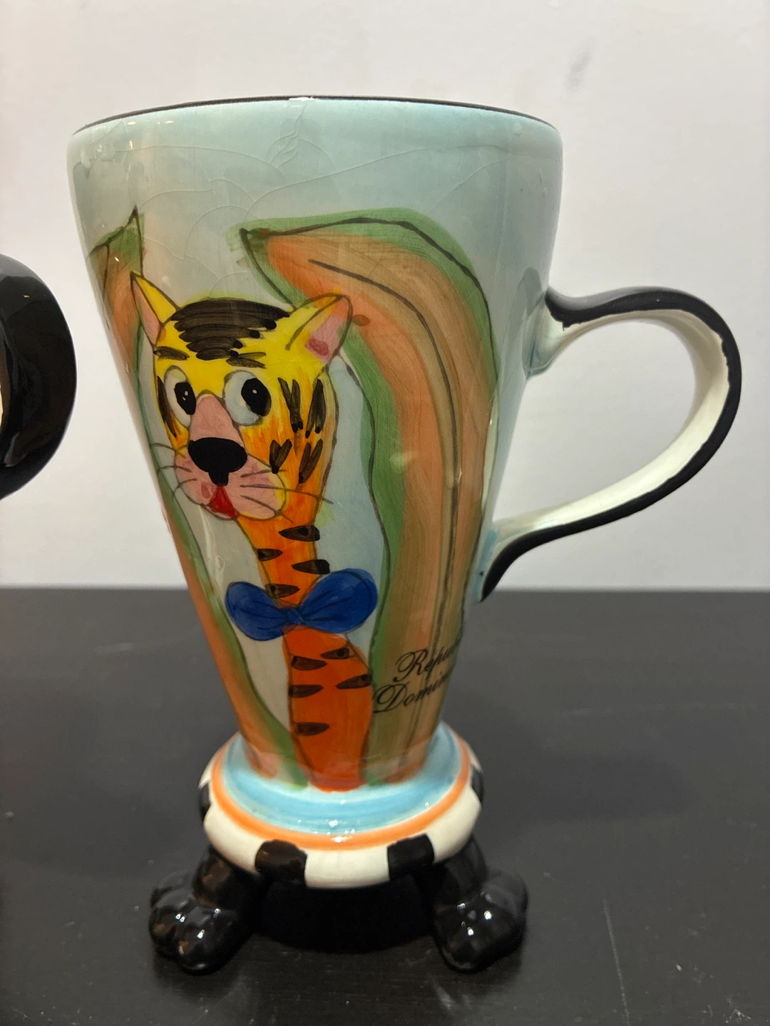 Pair of Tigger Themed Mugs - photo 3