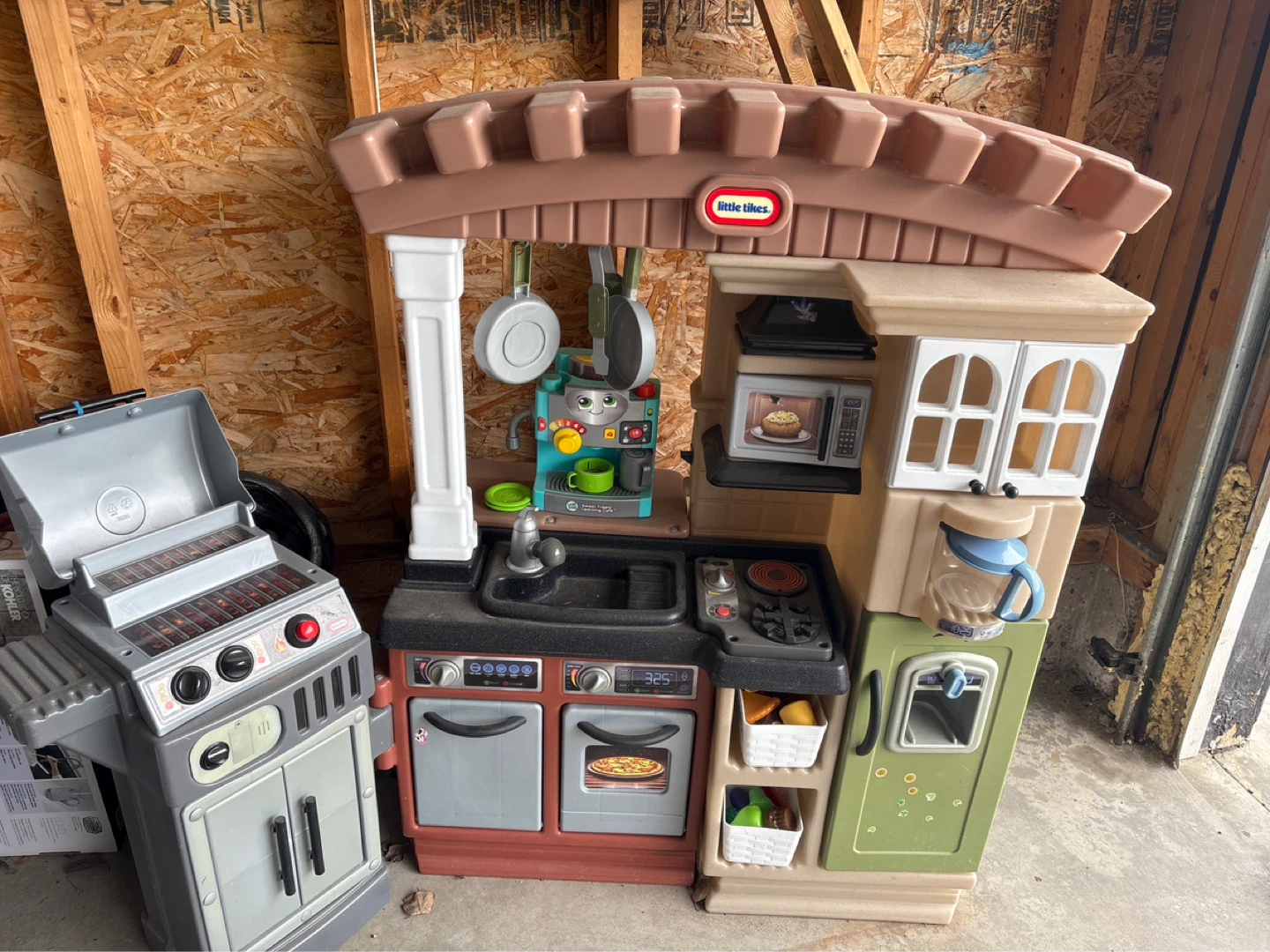 Little Tikes Super Chef Kitchen & Grill Set