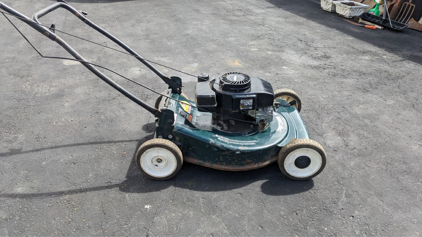 Craftsman 20” lawnmower $80 - photo 2