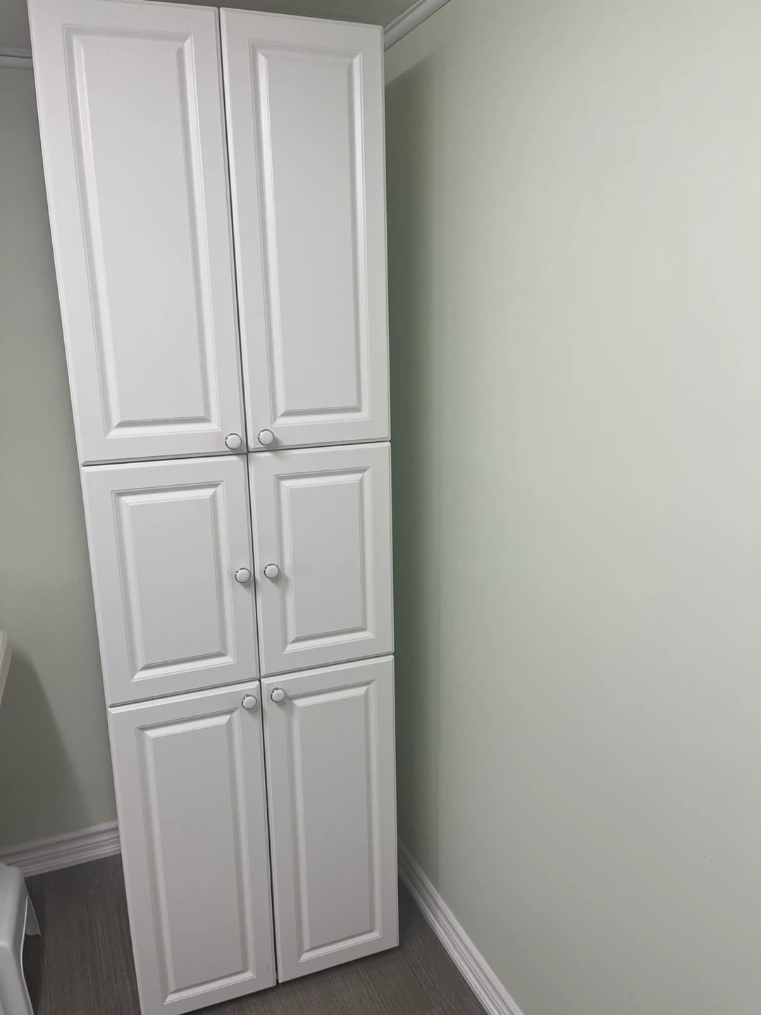 Cabinet $100 - photo 2