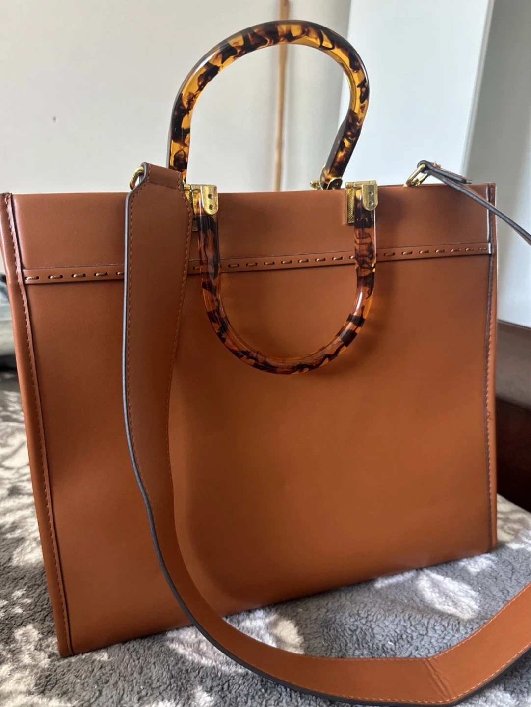 Fendi Roma Tote Bag - photo 2