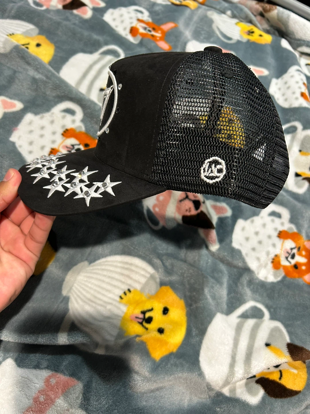 Black Trucker Hat with Stars and 777 Design - photo 2