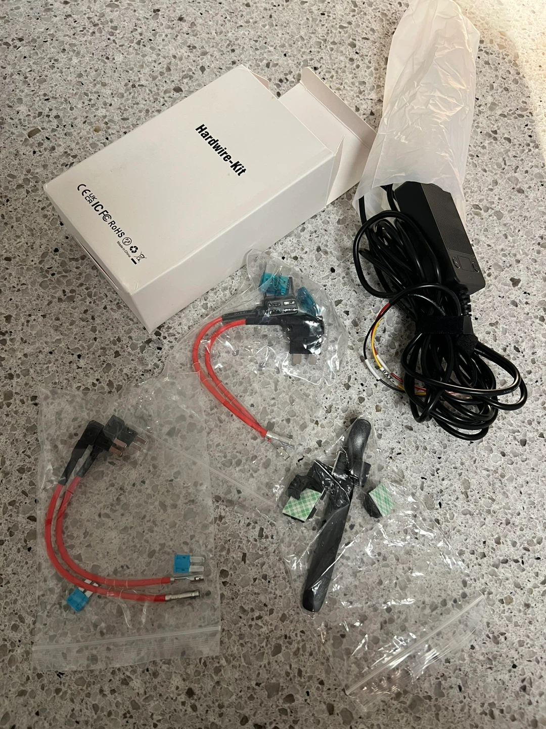 Sarmert 3 Channel Dash Cam & Hardwire Kit - photo 5