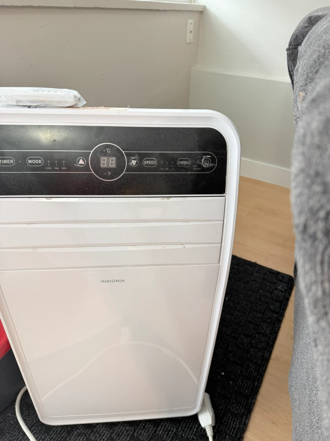 Insignia Portable Air Conditioner with remote
