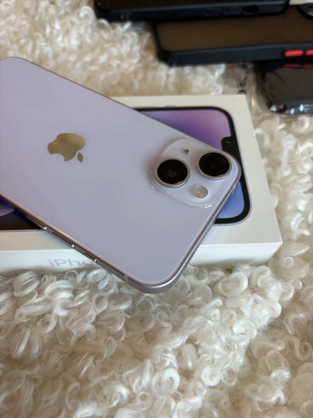 Apple iPhone 14 (128 GB, Purple) with accessories - photo 4