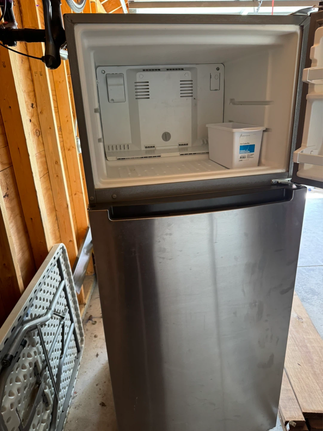 Whirlpool Refrigerator WR T518SZFMO0 - photo 5
