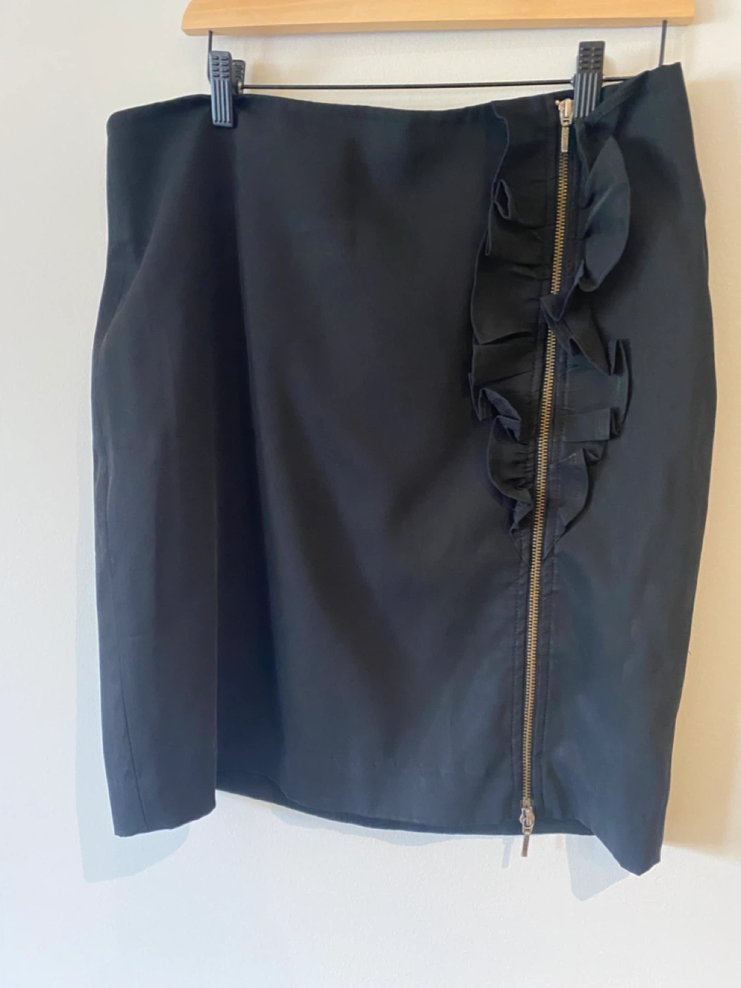 Banana republic Black Pencil Skirt with Ruffle Detail and Zipper