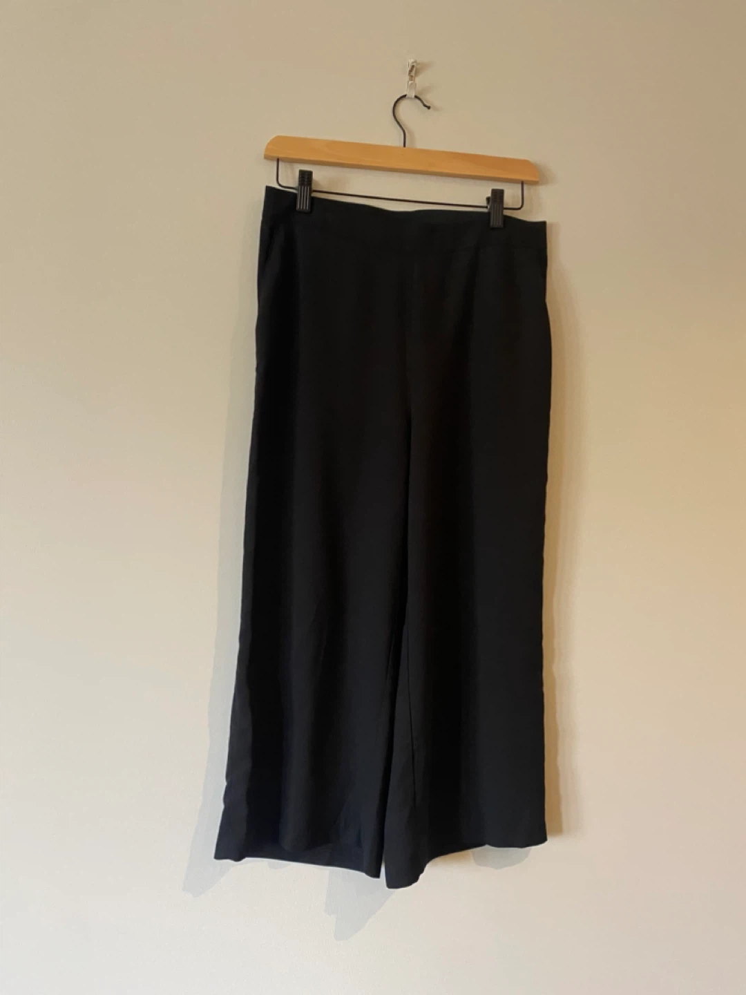 Black Wide Leg Cropped Pants