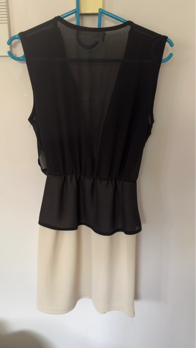 Black and Cream Peplum Dress - photo 3