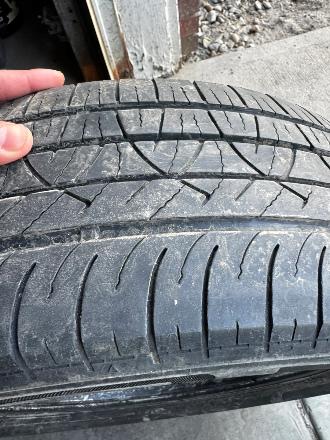 Sailun Inspire 225/60R16 Tire - photo 4
