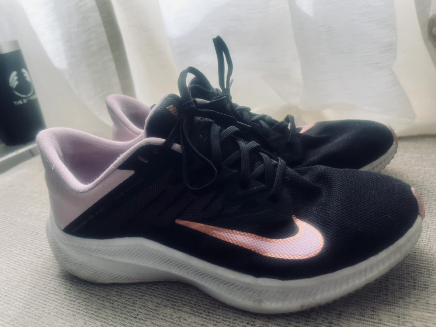 Nike Women's size 9 Running Shoes Black/Pink - photo 3