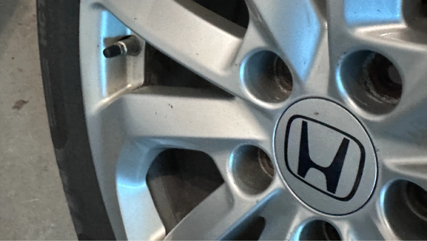 Set of 4 Acura 18 inch Rims 5x114.3 - photo 3