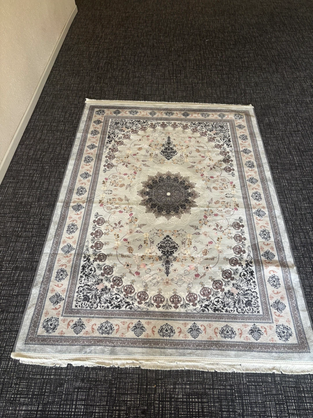 Area Rugs - Traditional Persian/Oriental Style - photo 3