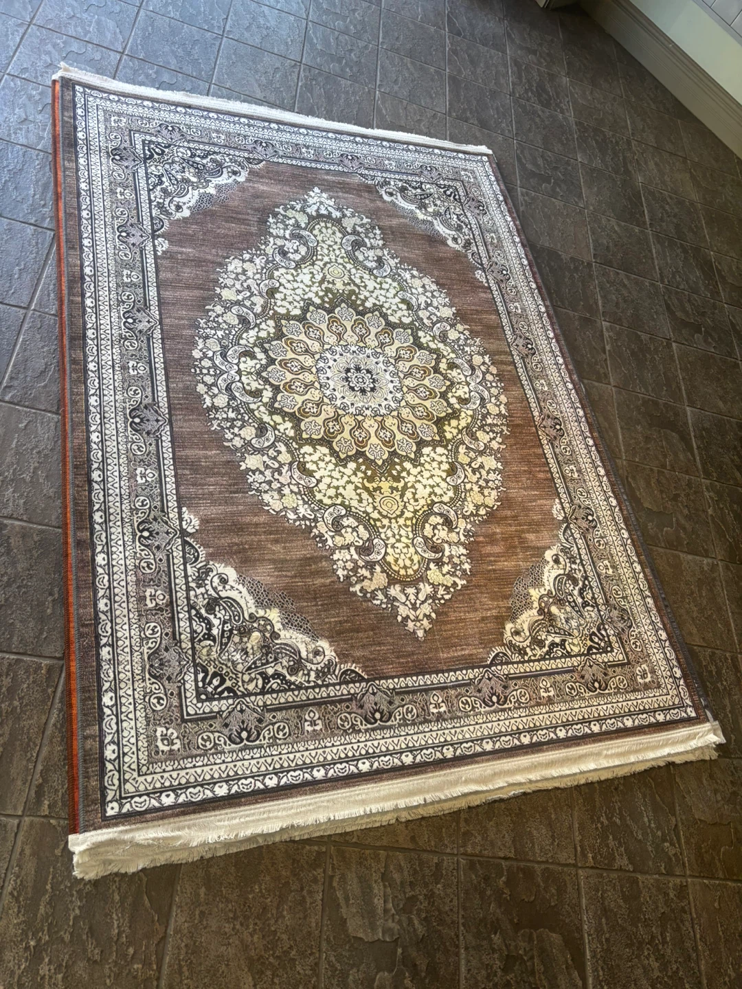 Persian Style Area Rug - photo 3