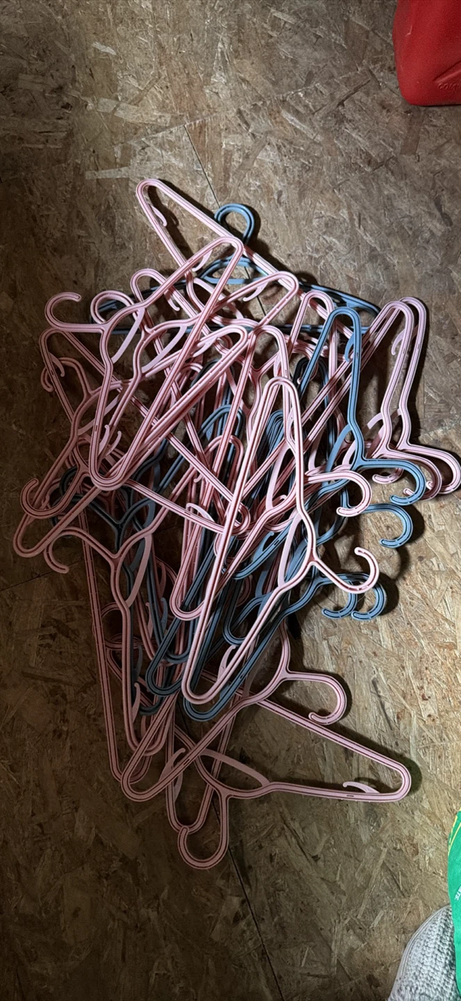 Free hangers