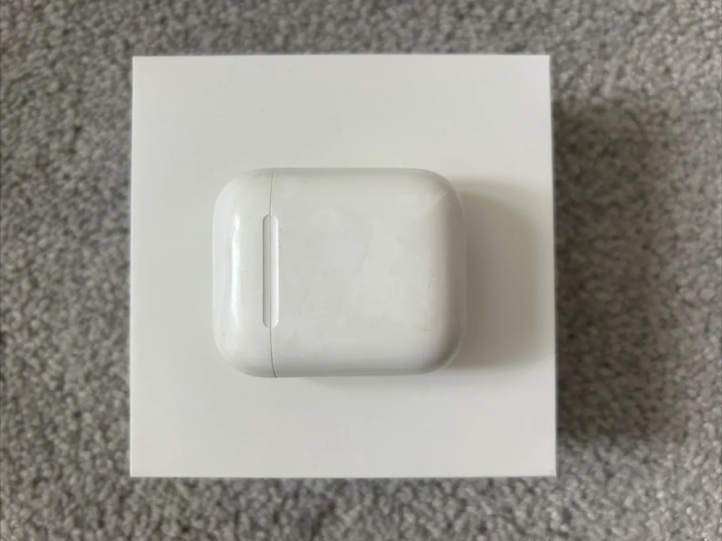 Apple AirPods (2nd generation) - photo 2