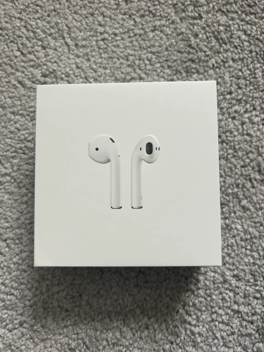 Apple AirPods (2nd generation)