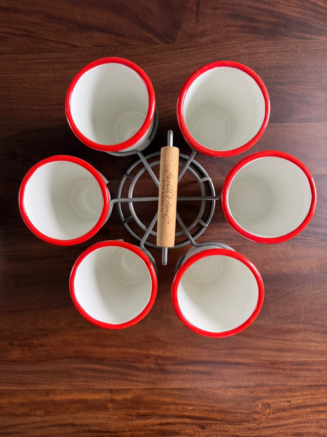 Hearth & Hand™ with Magnolia Drink caddy + 6 enamel-coated cups - photo 2