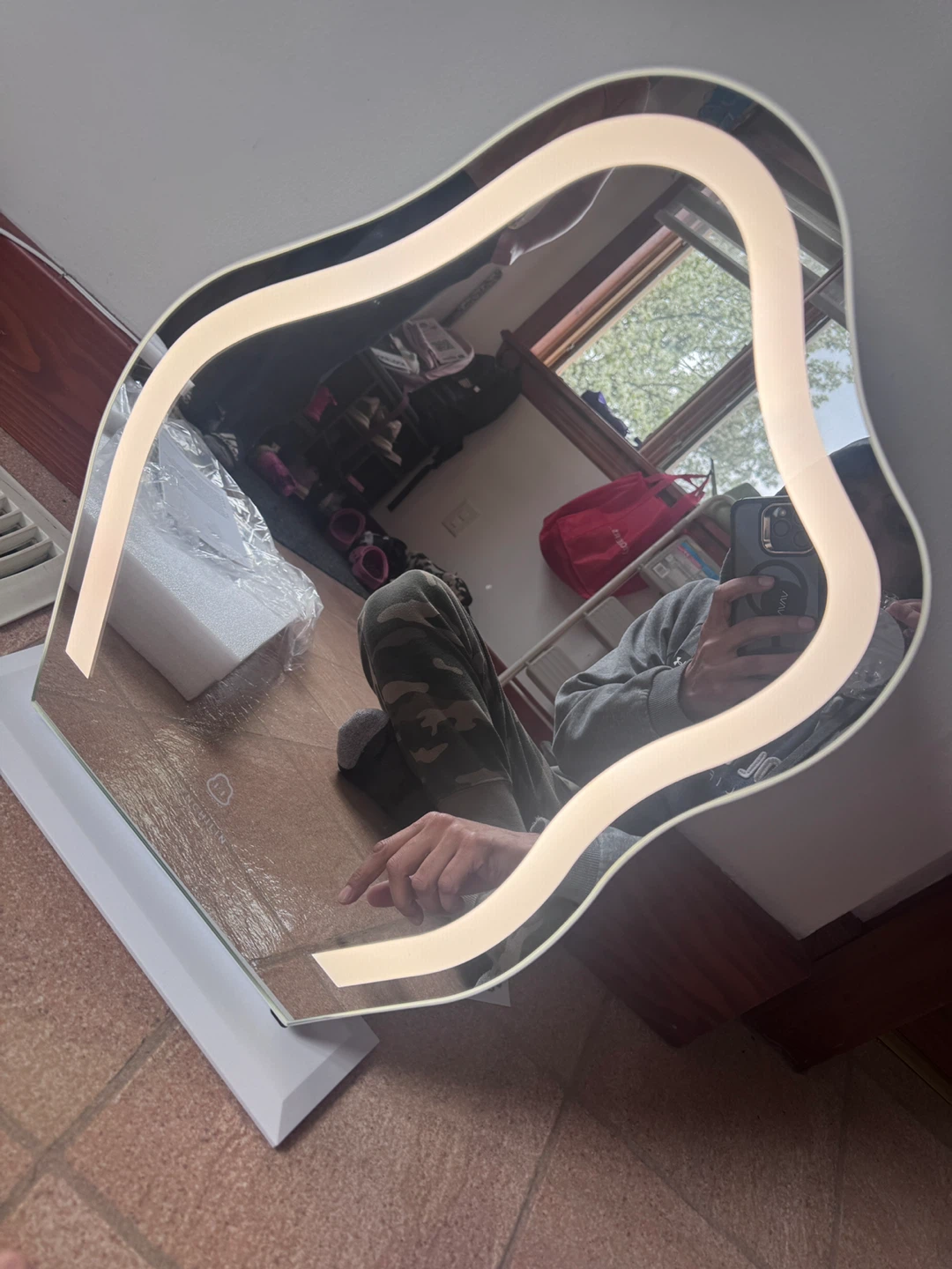 Modern LED Bathroom Mirror with Curved Light - photo 2
