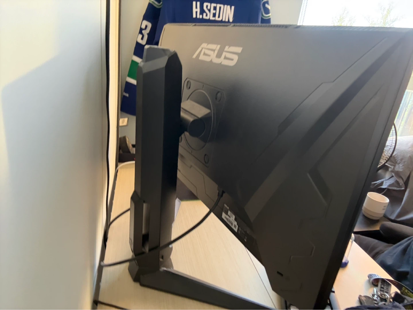 ASUS Gaming Monitor - photo 2
