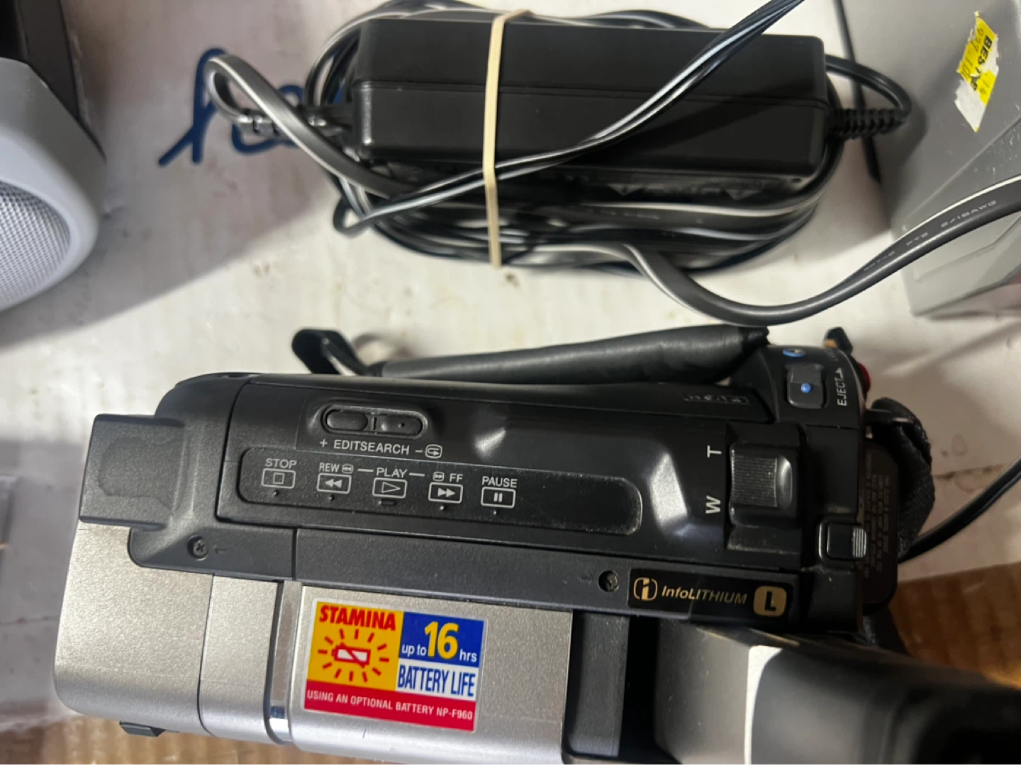 For sale Sony handycam video camera - photo 3