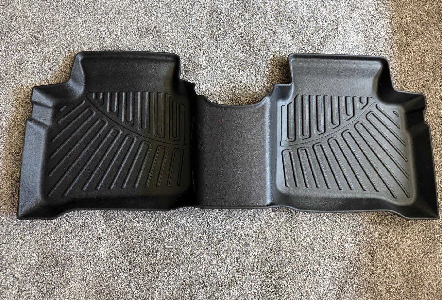 New Kia Niro Hybrid floor liners 23-26 - photo 3