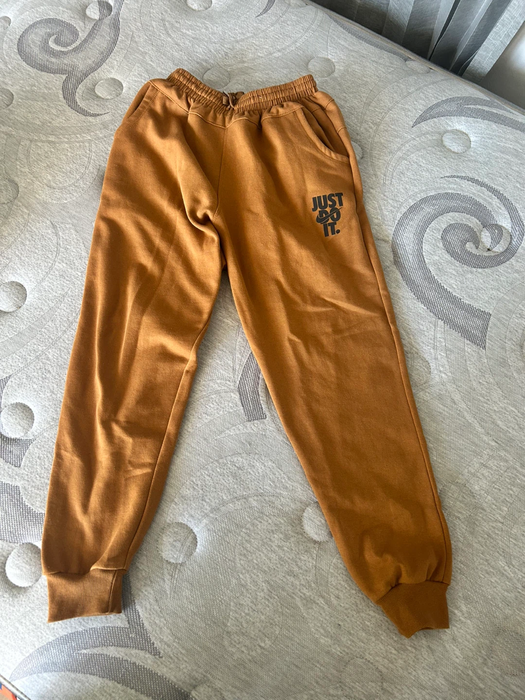 Nike Joggers Brown