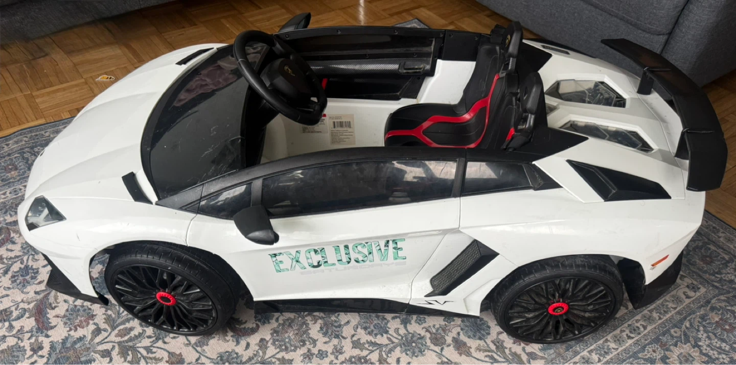 Ride-On Lamborghini Aventador SV Roadster Electric Toy Car - photo 4