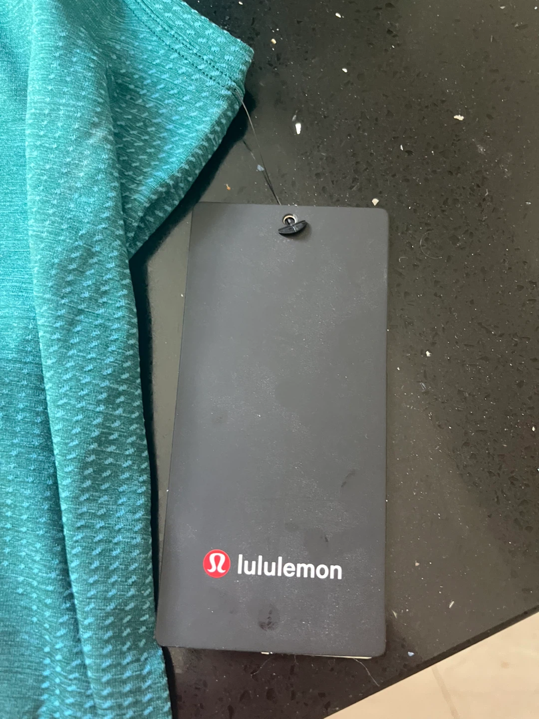Lululemon Metal Vent Tech Sleeveless Shirt - Men's Large - Green - photo 3
