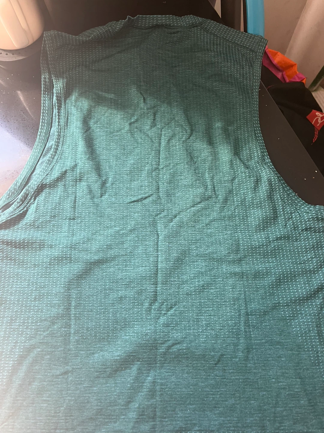 Lululemon Metal Vent Tech Sleeveless Shirt - Men's Large - Green - photo 5