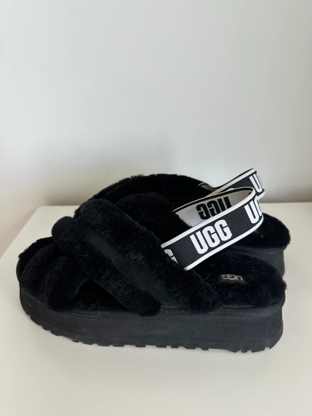 UGG Black Fluffy Slides