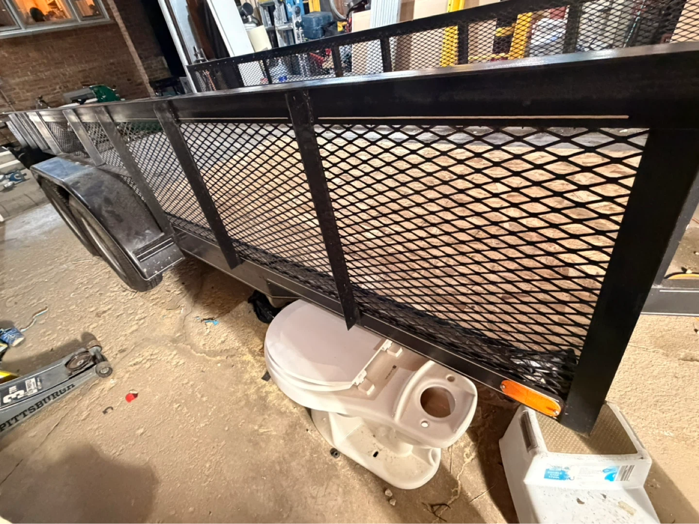Max-Built Utility Trailer with Ramp - photo 2