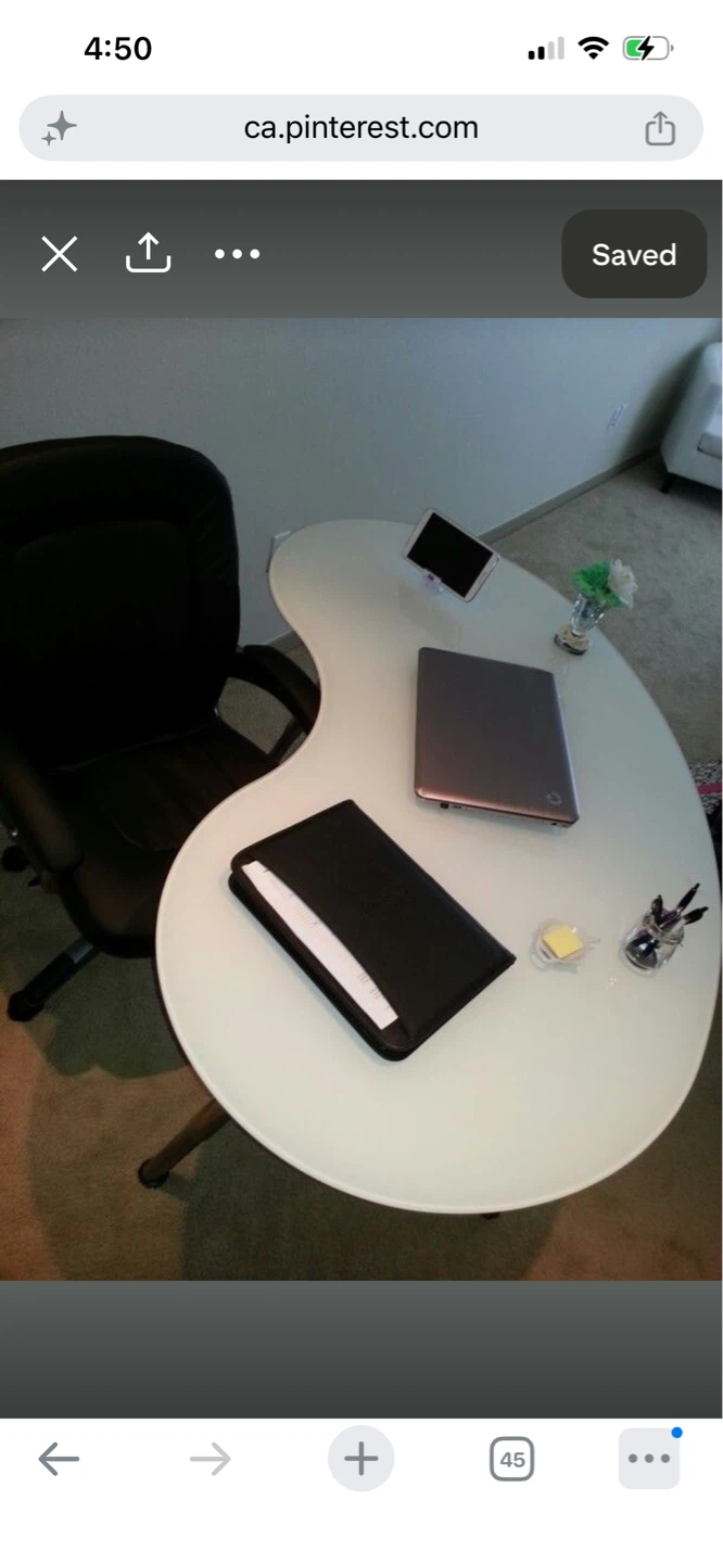 White Kidney Bean Shaped Desk with Chrome Legs