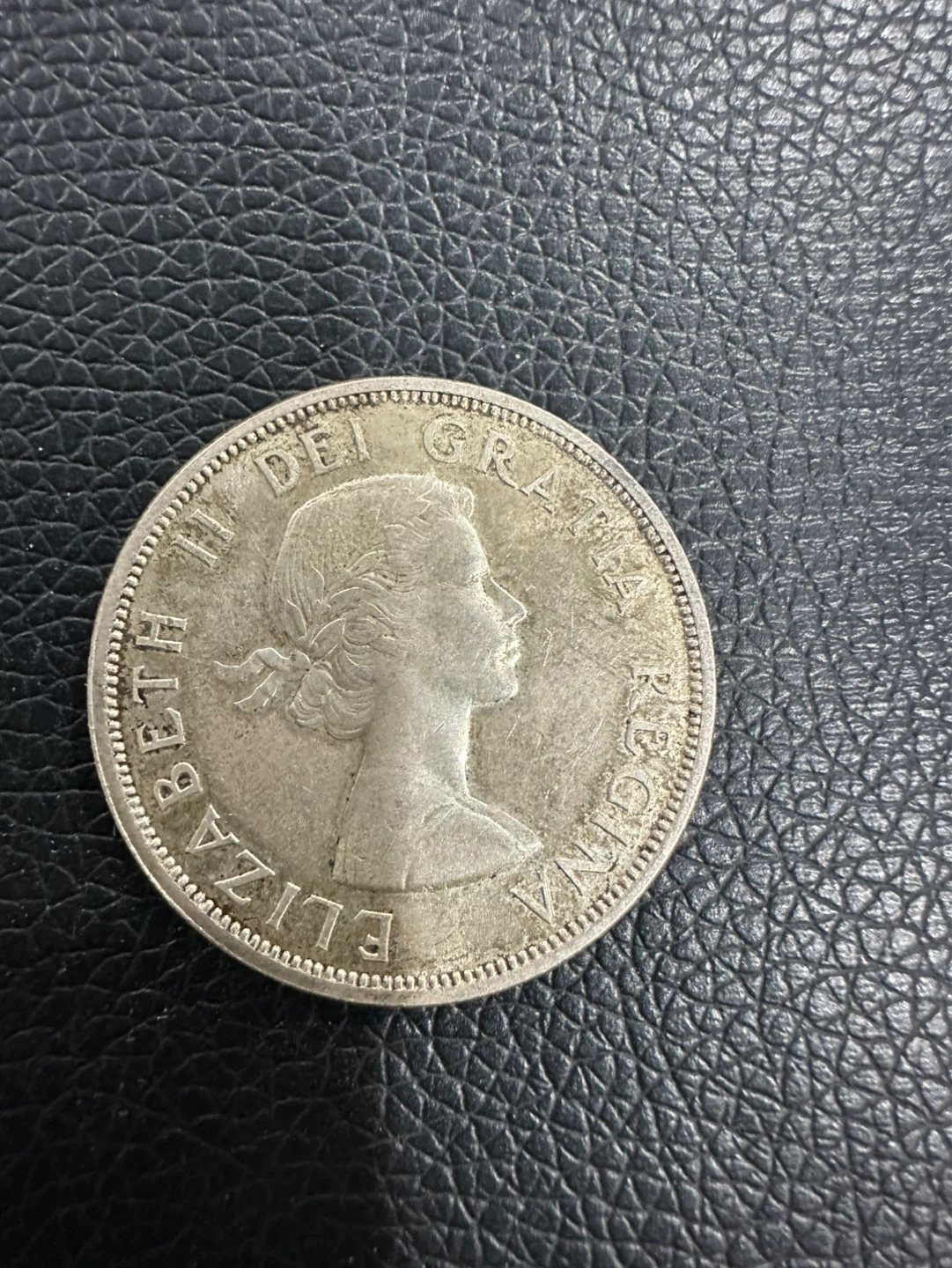 Make me an offer - Canadian Silver Dollar - photo 2