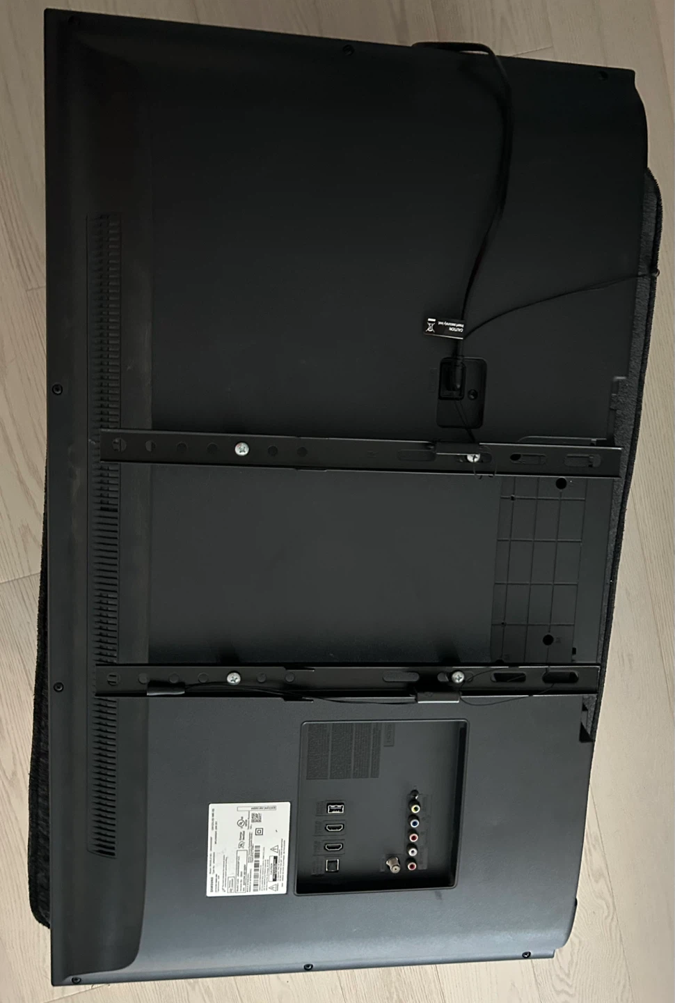 Samsung 40 Inch Smart TV - photo 2