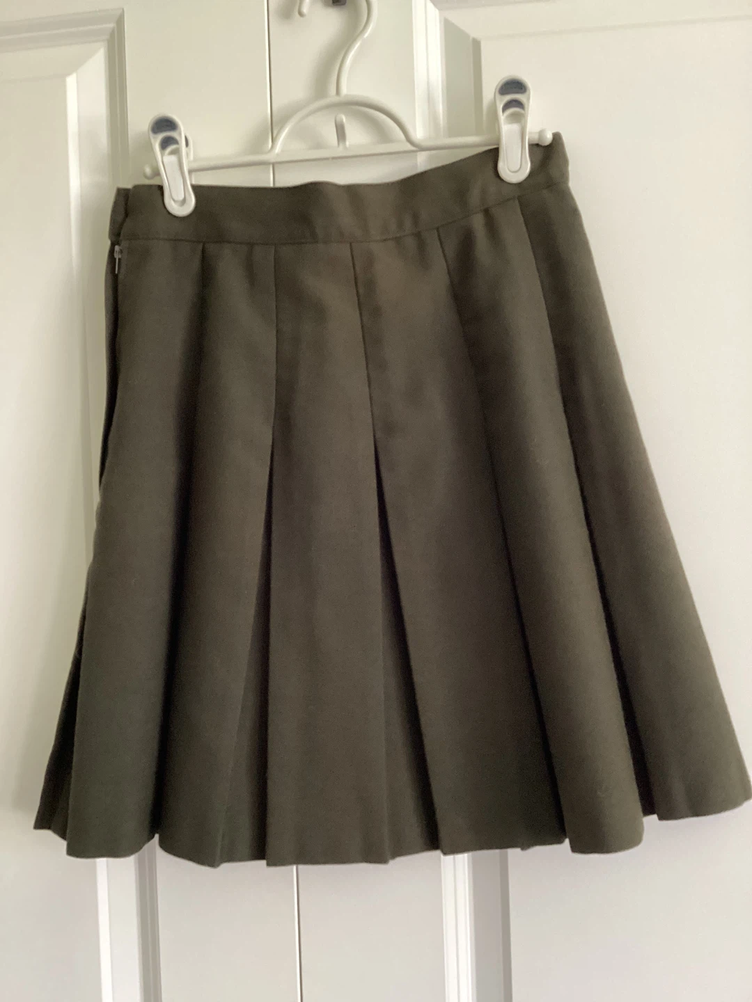 OLIVE GREEN PLEATED SKIRT - photo 2
