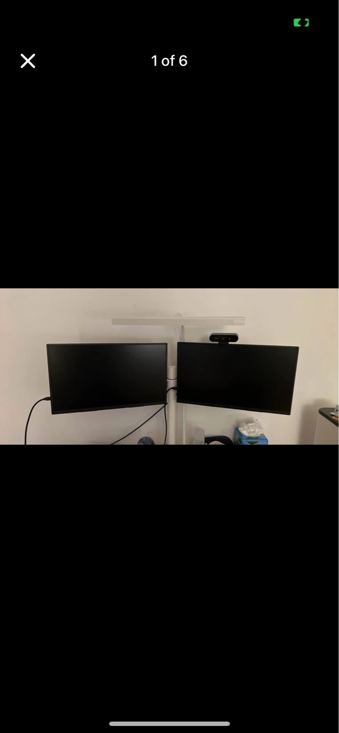 2 Portable Monitors 18.5 inch w/VESA & Stand + Mount