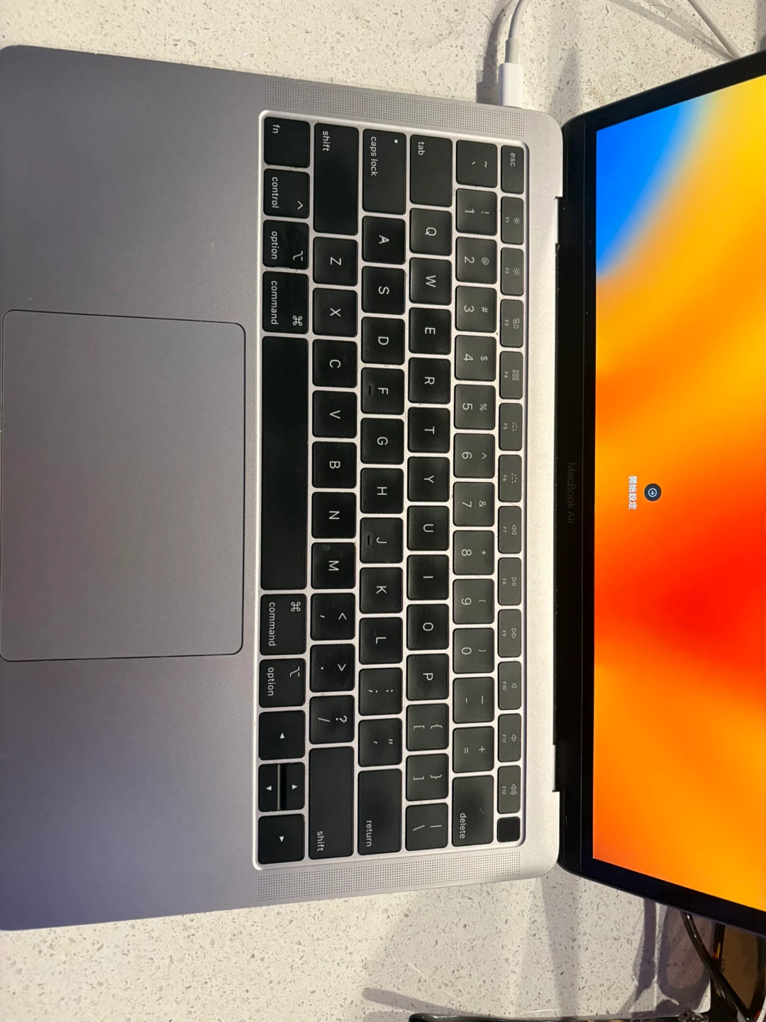 Apple MacBook Air Laptop 13” 2018 - photo 2