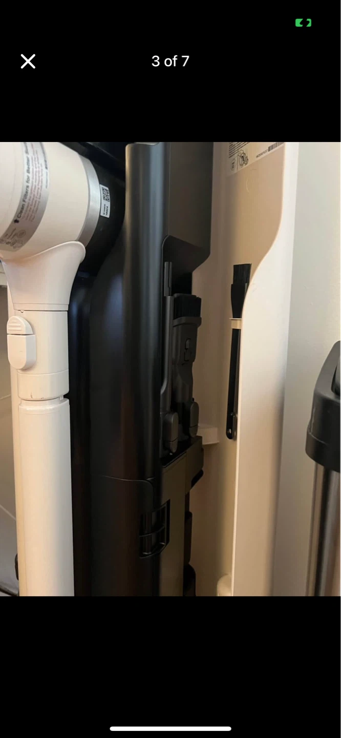 LG CordZero Vacuum with Auto Clean (all accessories included) - photo 3