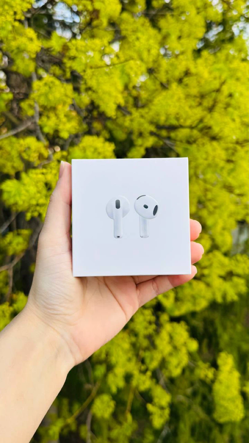 Apple AirPods 4 Generation