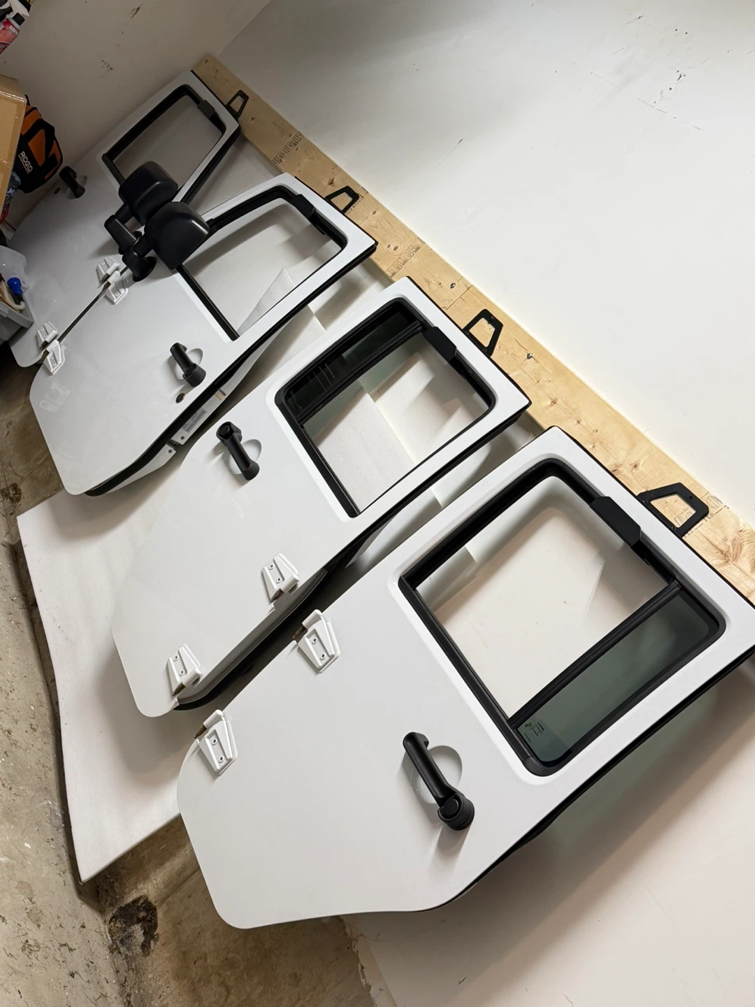 Jeep Wrangler Rubicon OEM Doors Set - photo 5