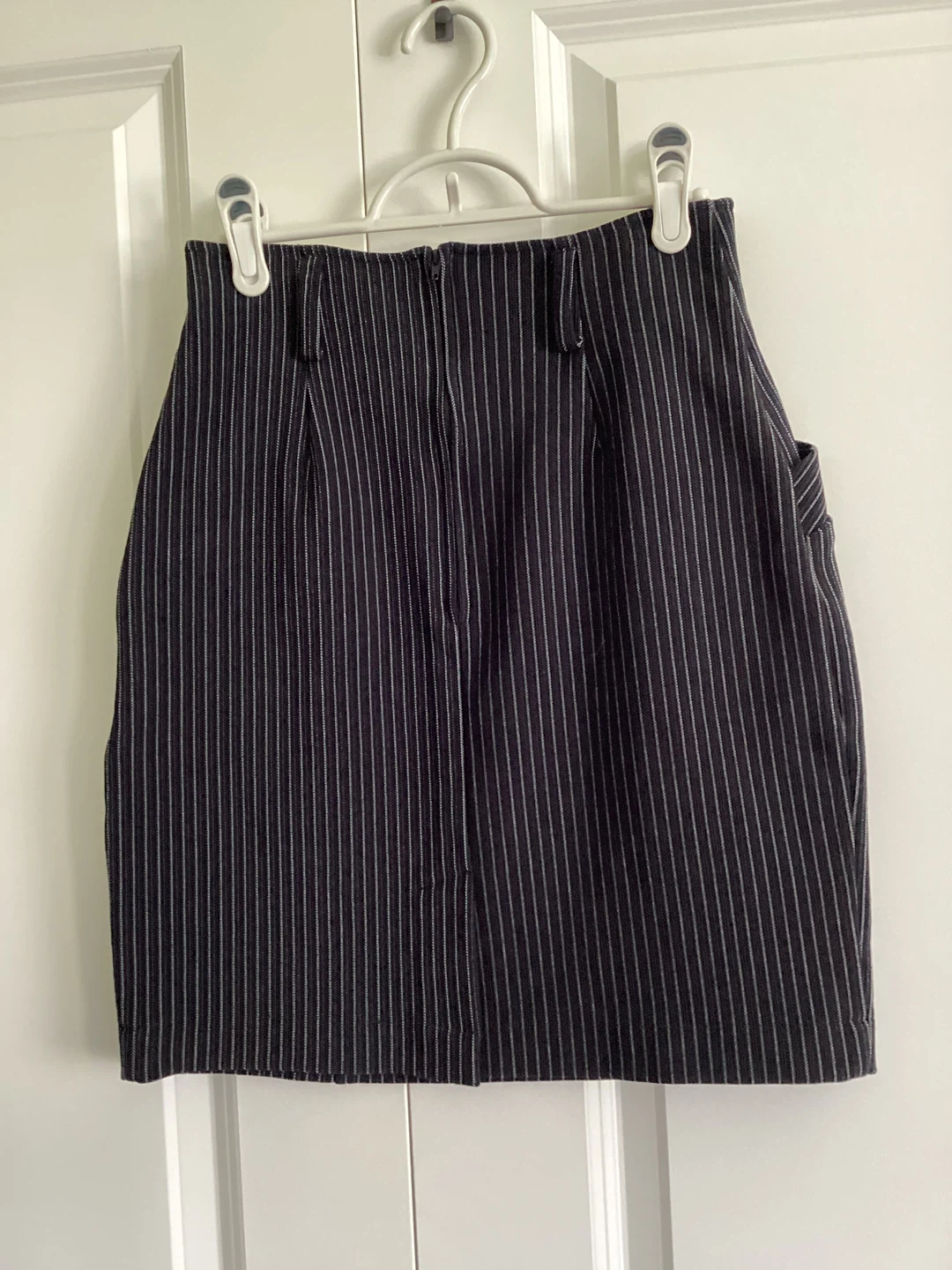 TRISTAN & TSEUT NAVY STRIPED SKIRT - photo 2