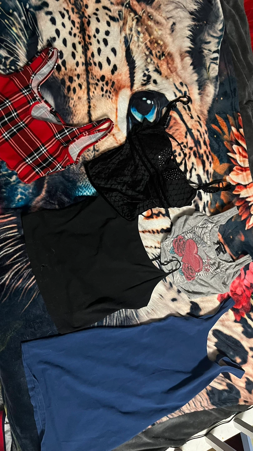 Women’s Clothing Bundle
