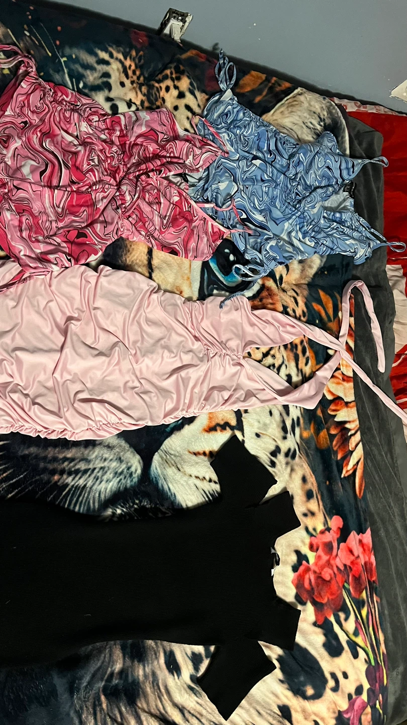 Women’s Clothing Bundle - photo 3