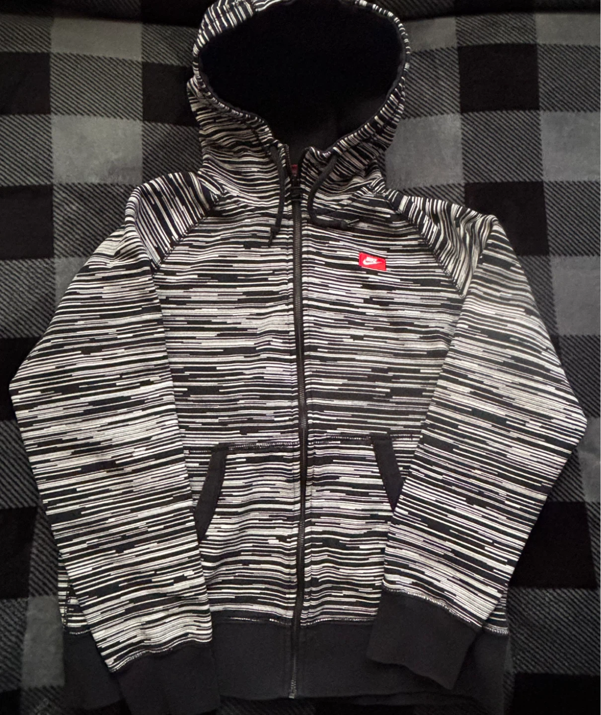 (Nike) Full Zip Hoodie - *Size Women Large* - photo 2