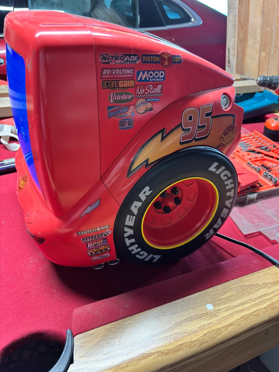 Disney Pixar Cars Lightning McQueen CRT Television