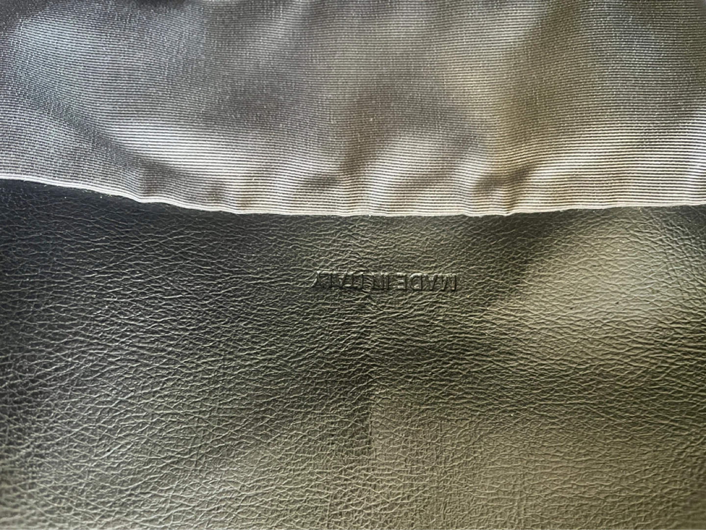 Black Apple Leather Backpack made in Italy - photo 2