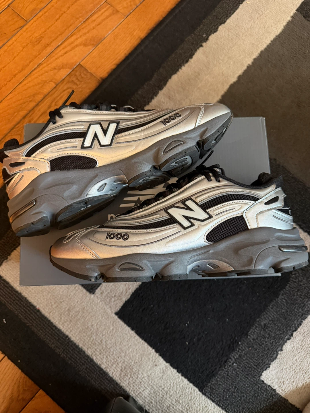 New Balance 1000