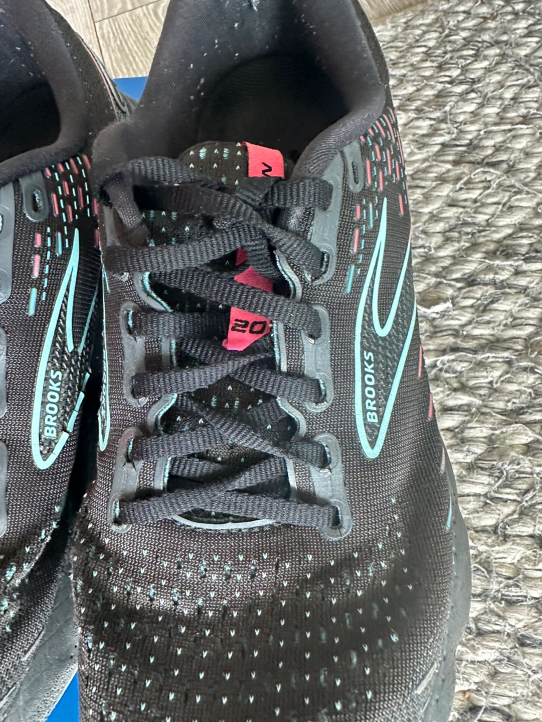 FREE: Brooks Glycerin 20 Women's Running Shoes - photo 3