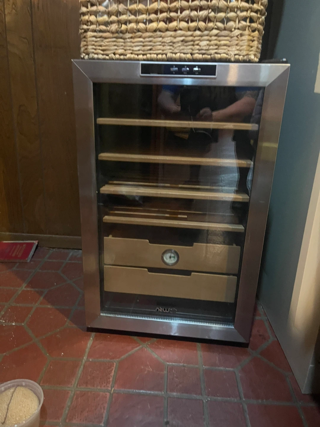 NewAir Thermoelectric Cigar Cooler CC-300